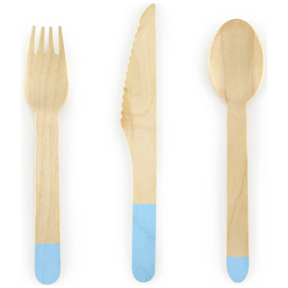 Set 18 Tacamuri lemn bleu deschis 16 cm